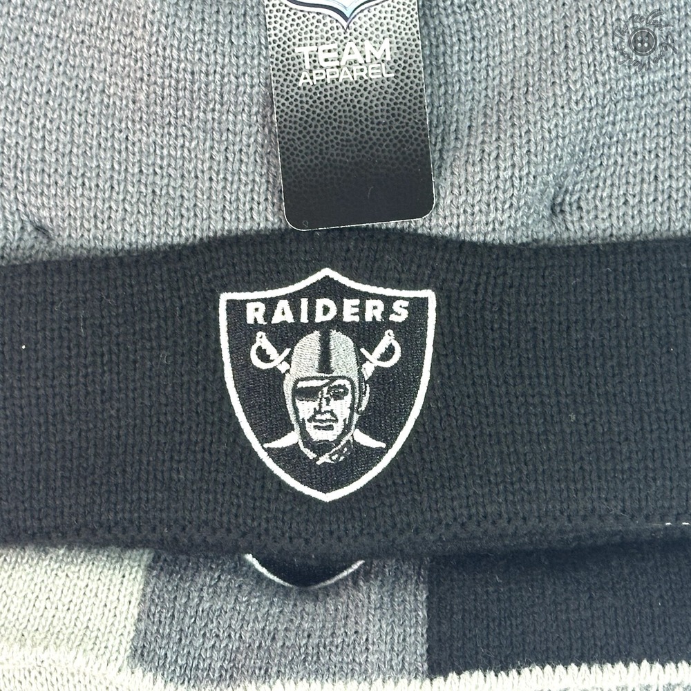 NWT Fade‎ Raiders NFL Knit Hat Bobble Beanie & Scarf Set Logo Football MSRP $50 - Picture 2 of 6